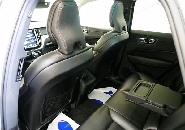 Volvo XC 60 cena 129900 przebieg: 78066, rok produkcji 2019 z Wejherowo małe 781